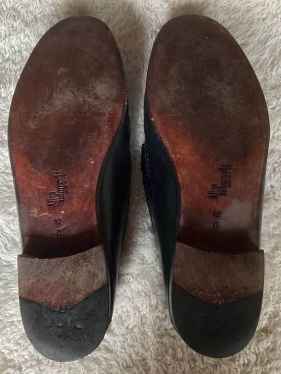 Allen Edmonds Urbino Black Leather Tassel Loafers main image 4